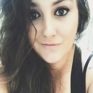 Meet your Posher, Emilee